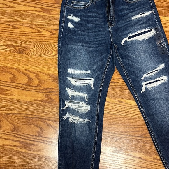 Brand new never worn - Picture 3 of 9